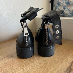 Zara Black Leather Boots